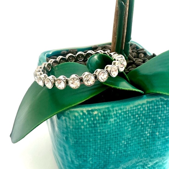 Chico's Jewelry - CHICO’s “Rasa” Silver & Crystal Magnetic Closure Bangle Bracelet NWT​